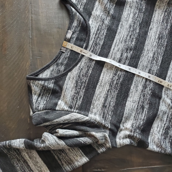 Suzy Shier cozy sweater dress - Picture 4 of 7